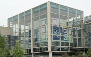 Centre:MK shopping centre